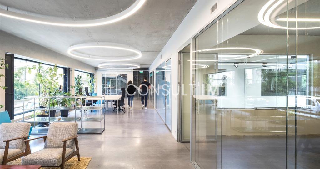 A louer bureaux en très bon état avec terrasse