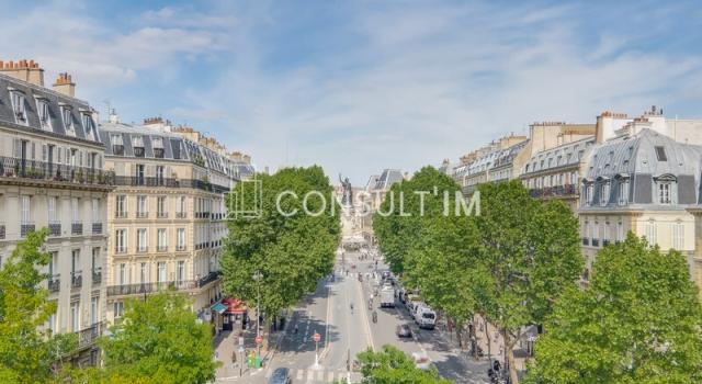 Bureaux lumineux avec vue dégagée et distribution rationnelle